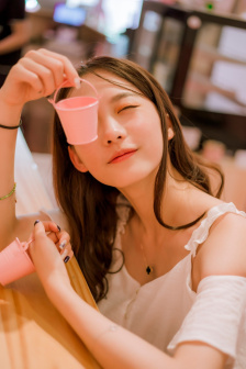 于途做的乔晶晶腿软微博